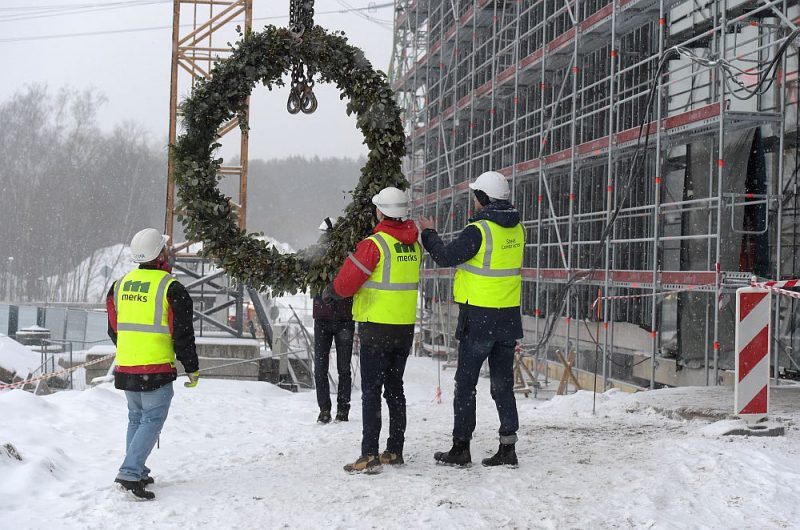 Tirdzniecības parka “Alfa” jaunās piebūves Spāru svētki.
