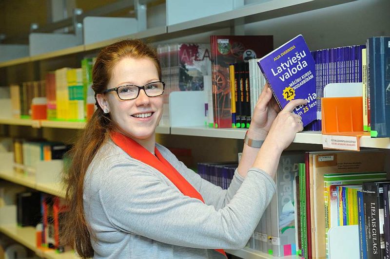 Anna Vīmane, vērtējot savu latviešu valodas prasmes līmeni, atzīst: “Saprotu daudz vairāk, nekā varu pateikt.”