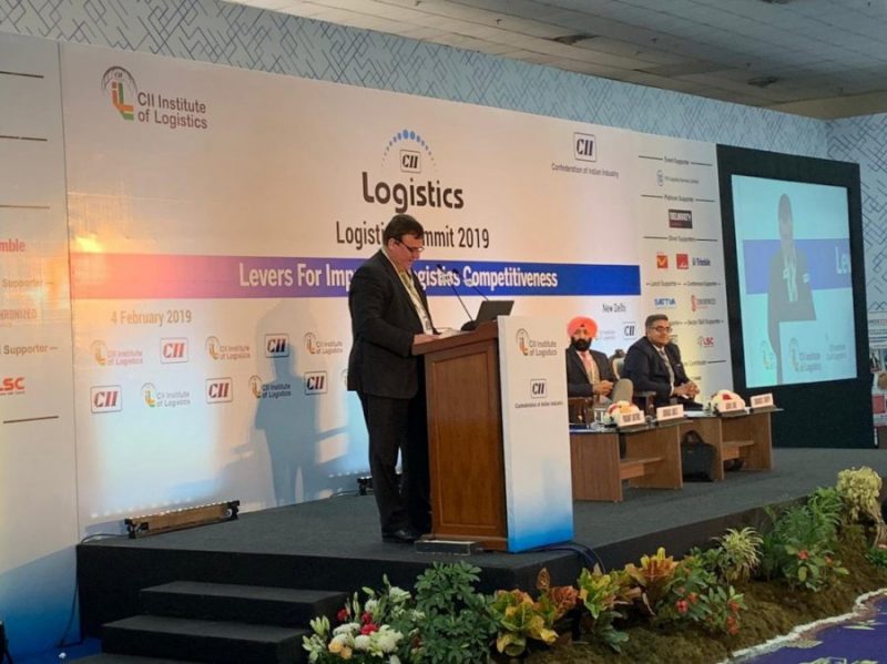 Konferences “Logix India” laikā.