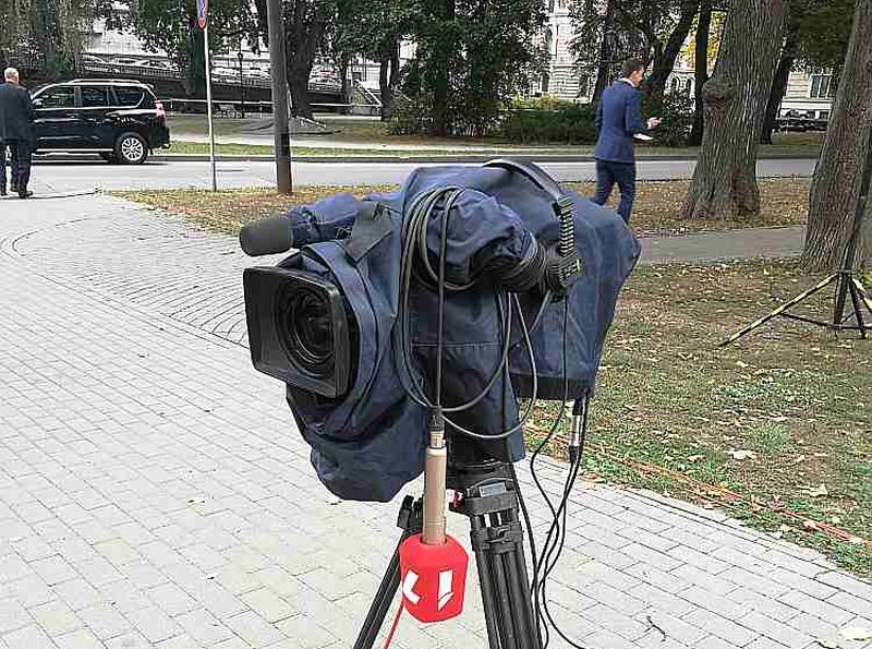 Latvijas Televīzijas pārstāvji uzskata, ka LTV finansējums nav pietiekams, lai vienlaikus nodrošinātu gan augsti kvalitatīvu, daudzpusīgu saturu, gan attīstītos tehnoloģiski.