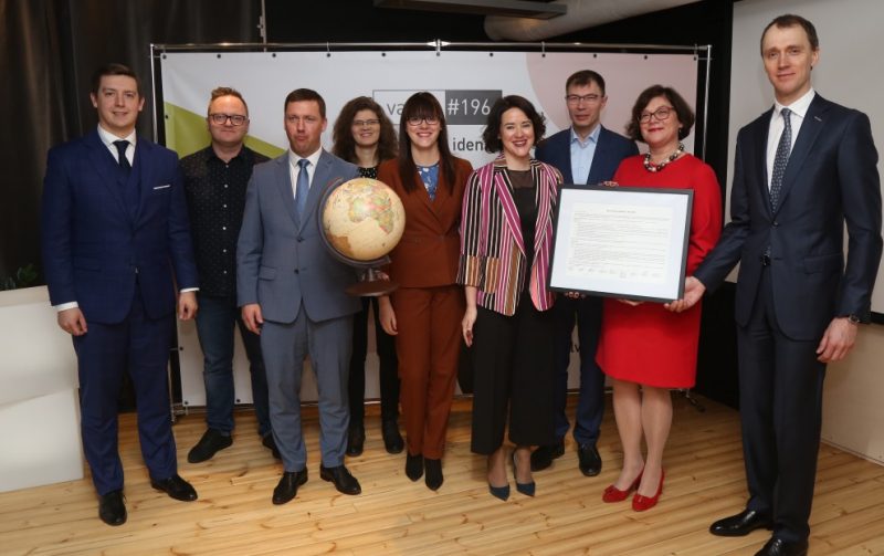 2019.gada 25. februārī desmit partneri, tostarp Ekonomikas ministrija, Cēsu novada pašvaldība, vadošās Latvijas augstskolas, IT uzņēmumi un radošo industriju pārstāvji paziņoja par jaunas kustības – “Valsts #196” – dibināšanu.