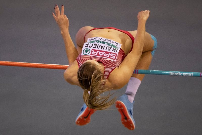 Laura Ikauniece Eiropas čempionātā telpās.