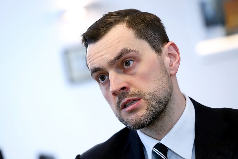 “Altum” valdes priekšsēdētājs Reinis Bērziņš: “Valsts, ieguldot 20 miljonus, ir iekustinājusi vairāk nekā 600 miljonus eiro lielu tirgu – tas ir viens no lielākajiem multiplikatora efektiem, kāds vispār redzēts.”