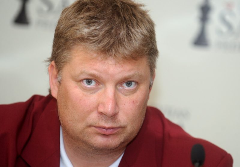 Šaha lielmeistars Aleksejs Širovs