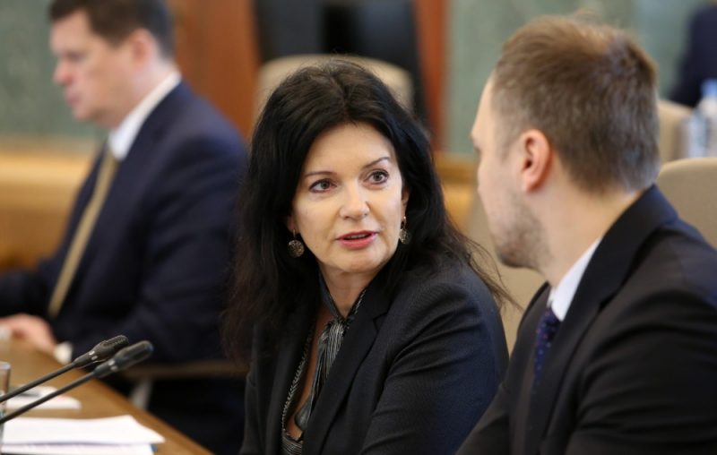 Ramona Petraviča.