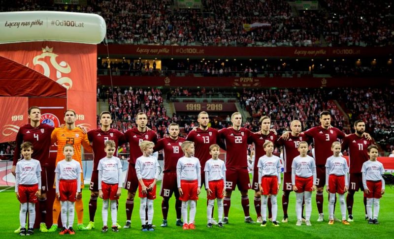 Latvijas futbola izlase pirms spēles Varšavā pret Poliju.