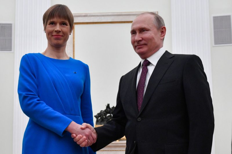 Kersti Kaljulaida Kremlī ar Vladimiru Putinu tikās 2019. gada 18. aprīlī.