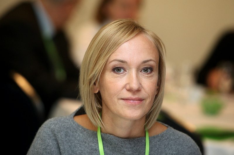 Grāmatvežu asociācijas valdes priekšsēdētāja vietniece Ilze Palmbaha: ” Legāli strādājošajiem profesionāļiem prasība saņemt licences neradīs nekādus sarežģījumus.”