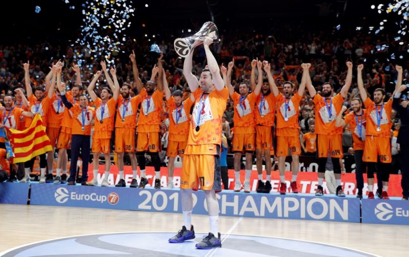 “Valencia” ceturto reizi triumfē Eiropas kausa izcīņā.