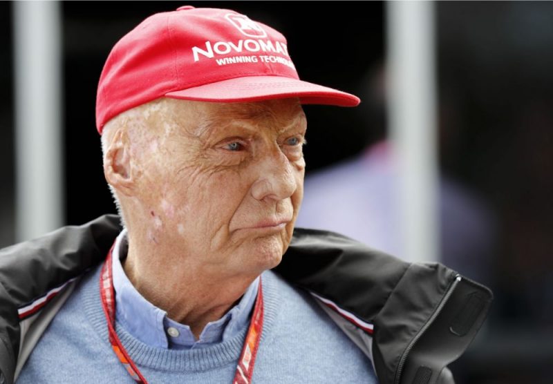 Austriešu uzņēmējs un trīskārtējs Pirmās formulas (F-1) pasaules čempions Nikijs Lauda pirmdien miris 70 gadu vecumā.