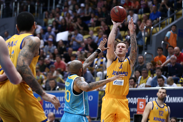 Jāņa Timmas 23 punkti neglāba “Himki” no zaudējuma Kazaņā pret “Unics”.