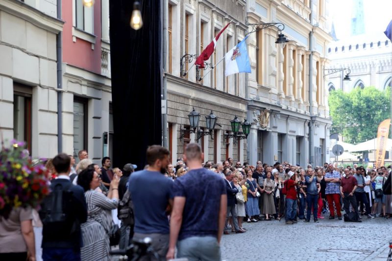 22. maijā Vāgnera namā notika kupli apmeklēta mākslas un mūzikas akcija.