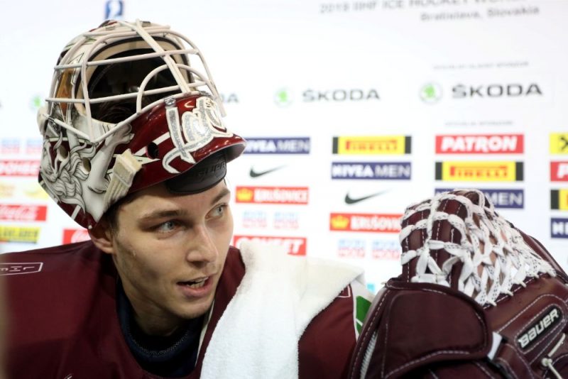 Elvis Merzļikins