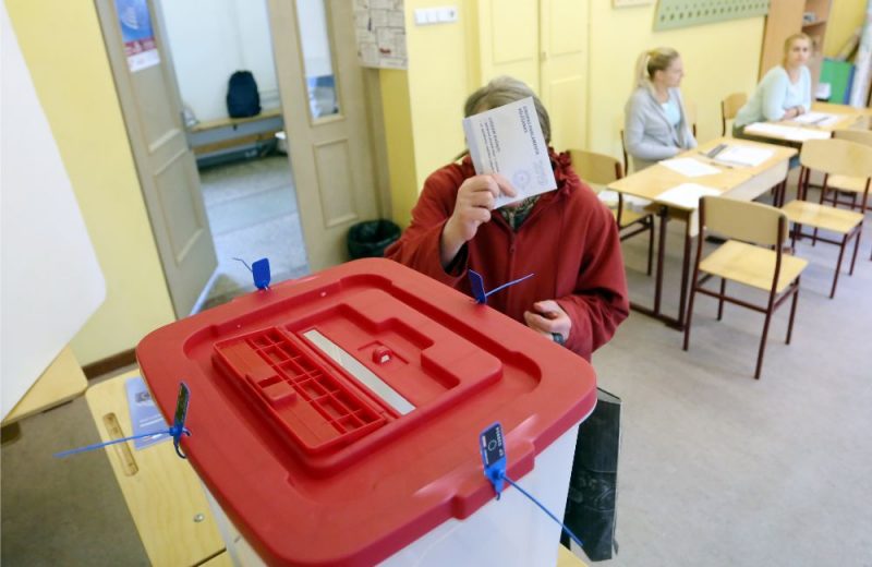 Eiropas Parlamenta vēlēšanu 79. iecirknis Rīgas 49.vidusskolā.