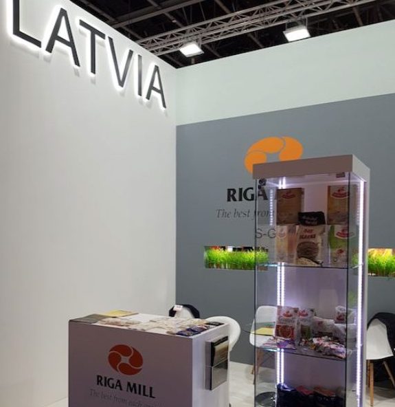 “Rīgas dzirnavnieks” produkcijas stends vienā no starptautiskajām izstādēm Tuvo Austrumu reģionā.