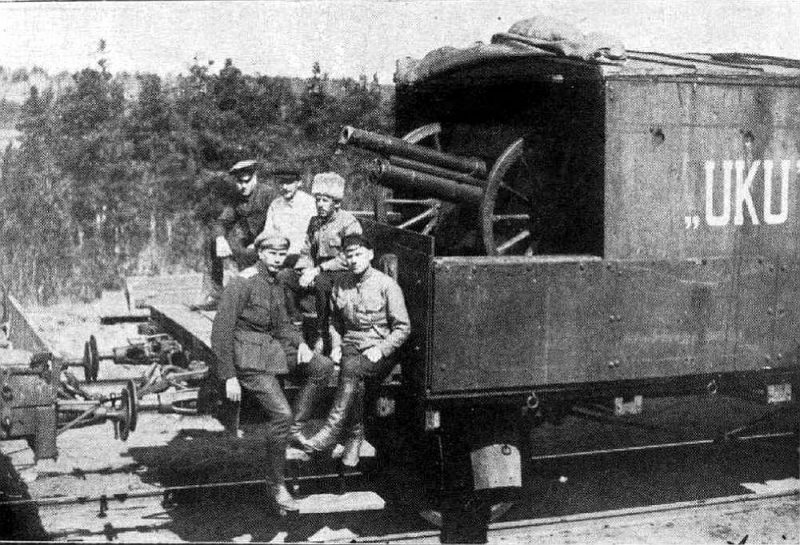 Igaunijas armijas bruņotais vilciens Cēsu kaujās.