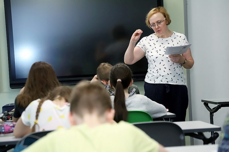 Dabaszinību skolotāja Anita Dāvida atzīst: tēmas intensīva apguve ļauj skolēniem vairāk iedziļināties apgūstamajā vielā.