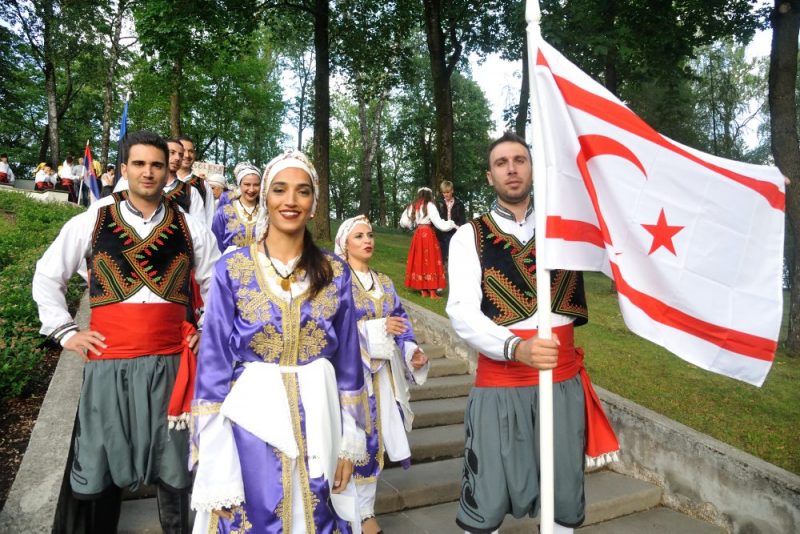 Deju festivāls "Sudmaliņas" Dzegužkalnā.