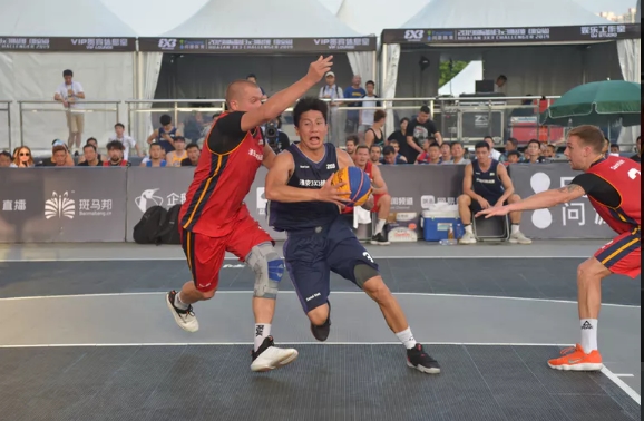 Latvijas 3×3 komanda Huaiņas turnīrā.
