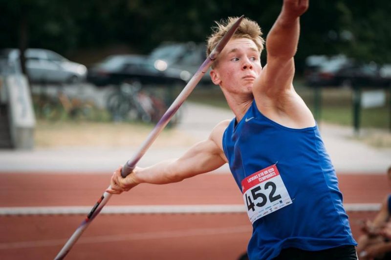 Krišjānis Suntažs svētdien Zviedrijā ar jaunu personīgo rekordu izcīnīja sudraba godalgu Eiropas U-20 čempionāta vieglatlētikā.