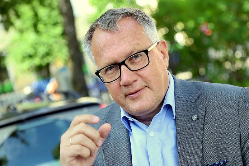 Arvils Ašeradens