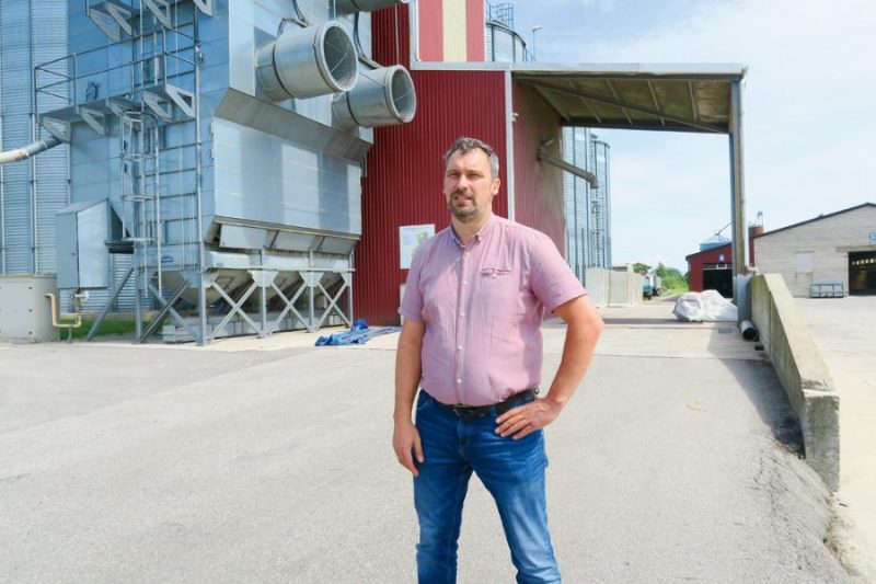 Sandris Bēča: “Notiek diskusijas par to, ka kooperatīviem vajag apvienoties. Tās, manuprāt, ir skaļas tendenciozas frāzes. Vispareizāk būtu teikt, ka kooperatīviem savā starpā ir jāsadarbojas.”