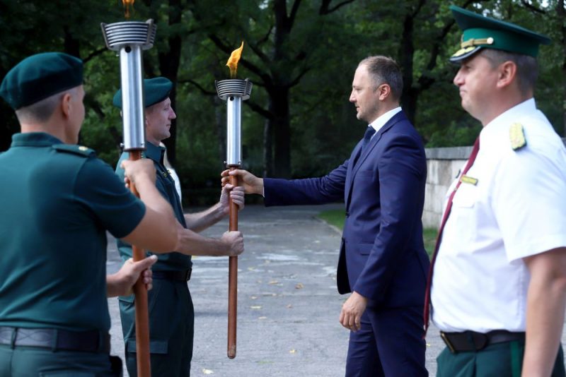 Sākas lāpu skrējiens apkārt Latvijai