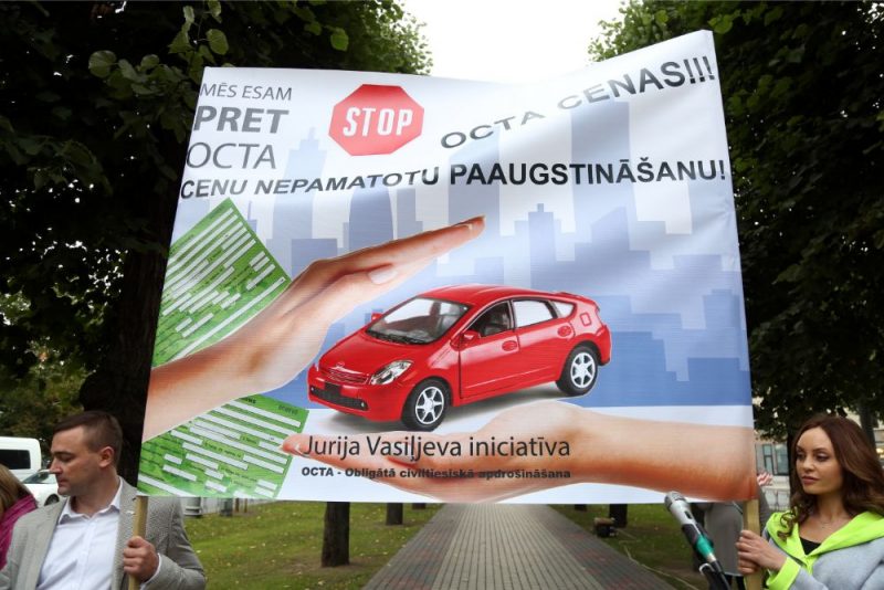 Protesta akcija pret OCTA sadārdzināšanos
