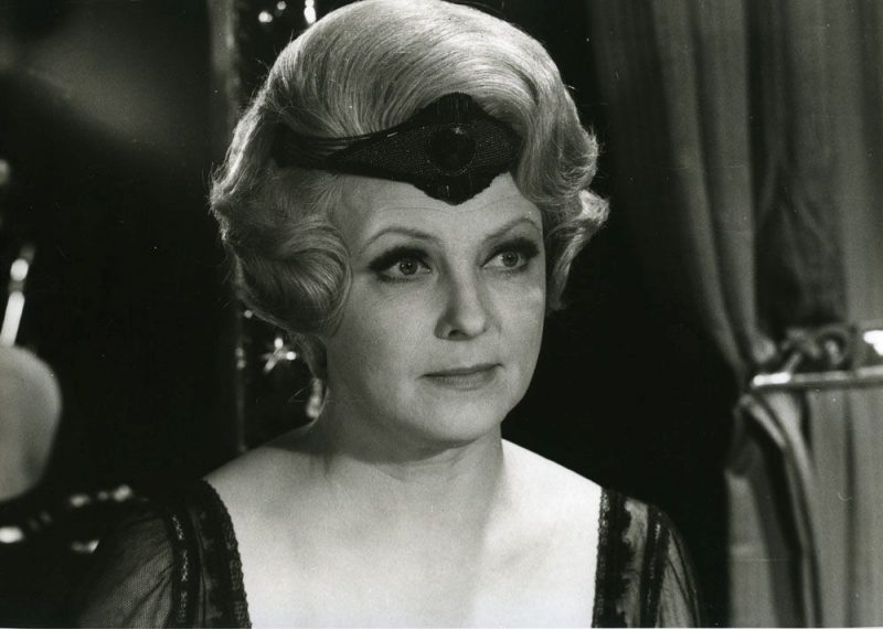 Džūlija Lamberte Rīgas kinostudijas filmā "Teātris" (1978).
