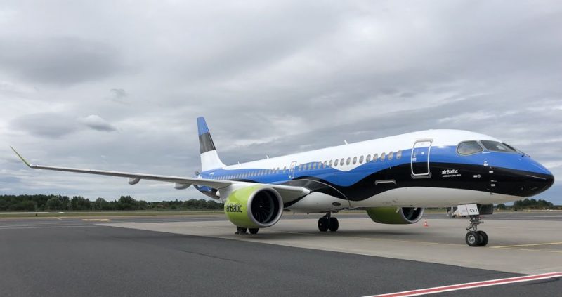 2019. gada 21. augustā "Air Baltic" pirmo reizi vienkopus prezentēja visas trīs īpašā Baltijas valstu karogu krāsojumu "Air Baltic" "Airbus A220-300" lidmašīnas.