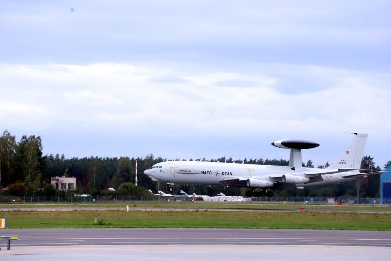 Lidostā "Rīga" nolaidīsies NATO agrīnās brīdināšanas un kontroles sistēmas (AWACS) lidmašīna
