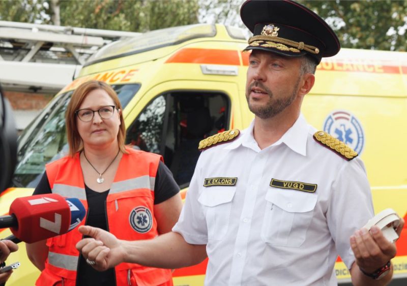 Neatliekamās medicīniskās palīdzības dienesta un Valsts ugunsdzēsības un glābšanas dienesta rīkotā preses konference ar paraugdemonstrējumiem.
