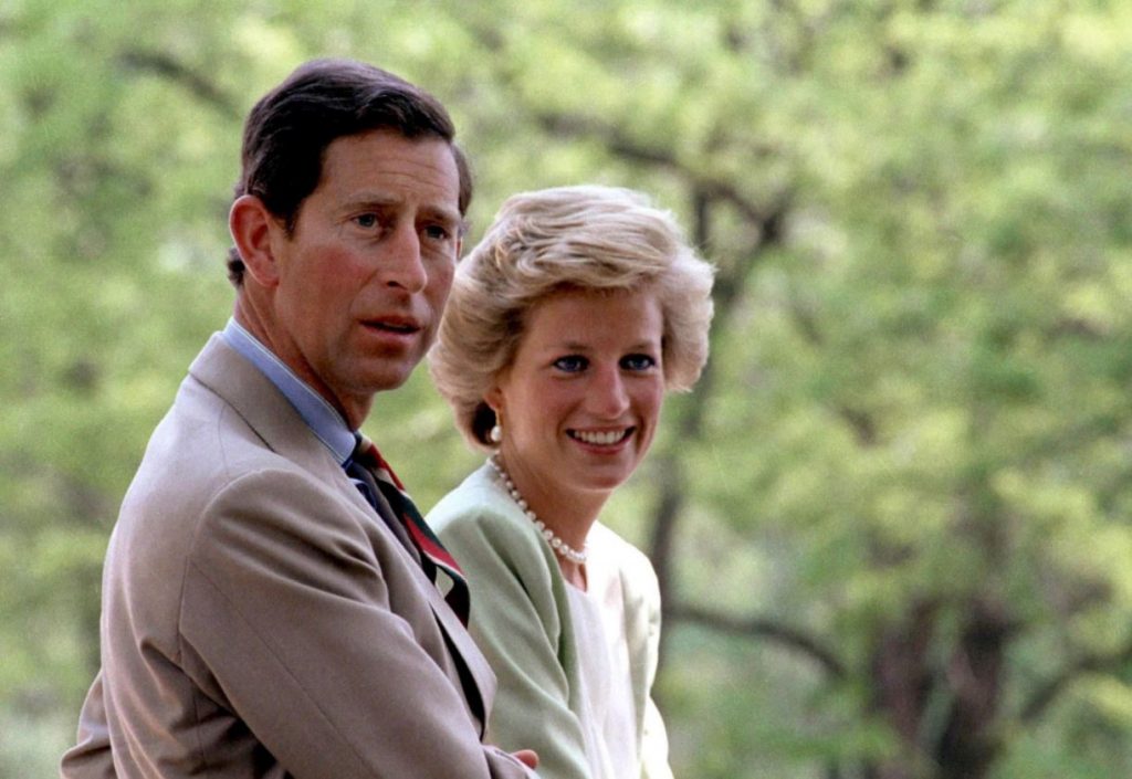 Princese Diāna, princis Čārlzs 1990.gadā.
