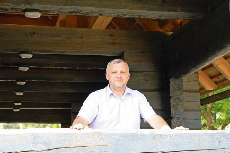 Mārcis Laksbergs “Es uzskatu, un tāda ir mana pārliecība arī kā medniekam: īpašnieka pirmais un galvenais uzdevums ir pašam sargāt savu saimniecību. Man arī ir kartupeļu lauks, kas interesē mežacūkas, taču repelenti izdara savu.”