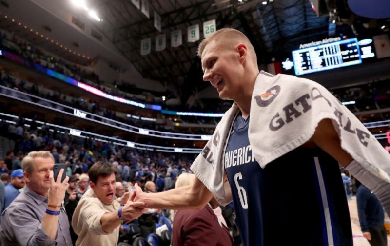 Kristaps Porziņģis NBA atgriezies ar smaidu sejā un uzvaru.