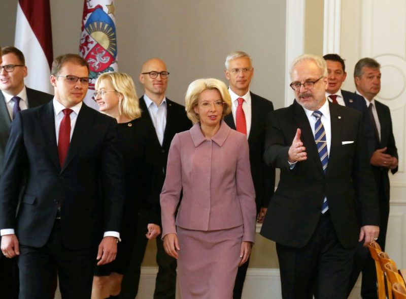 Valsts prezidenta un Ministru kabinetu veidojošo politisko partiju pārstāvju tikšanās,kurā spriedīs par valsts budžetu, sabiedrisko mediju un politisko partiju finansēšanas jautājumiem.