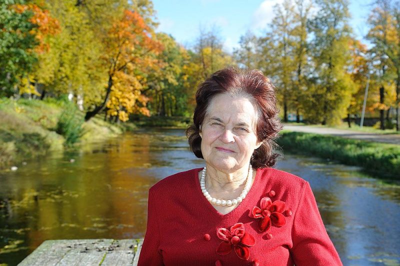 “Kad atmodas laikā Vestienā atjaunojās draudze, mēs visu sākām no nulles – gan izpratni par ticību un Dievu, gan diakonijas darbu,” stāsta “Latvijas lepnuma” balvai pieteiktā Mirdza Sokolova.