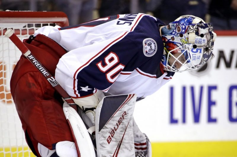 “Es izgāzos, taču strādāšu un centīšos kļūt labāks,” Elvis Merzļikins ir gatavs norīt krupi par neveiksmi pirmajā NHL spēlē.