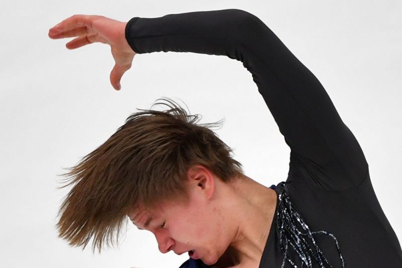 Deniss Vasiļjevs izpilda īso programmu.
