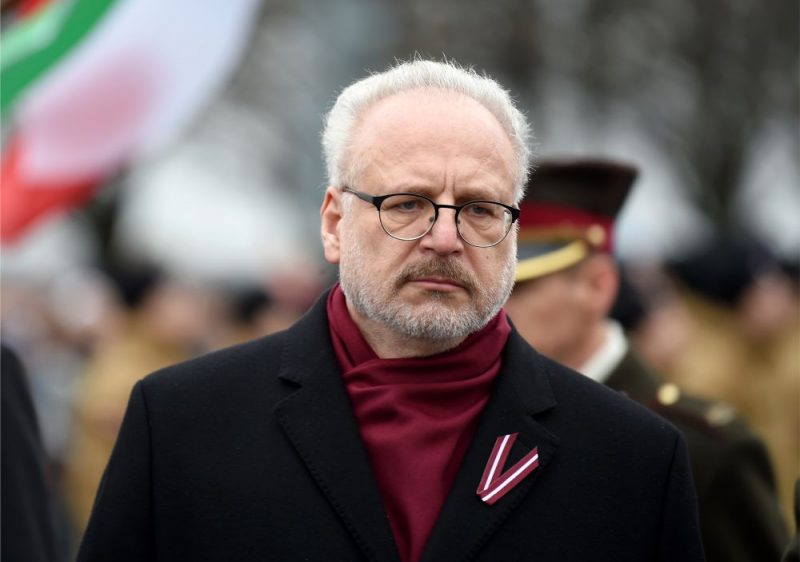 Militārā parāde Rīgā