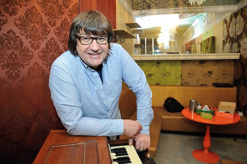 Jānis Lūsēns: “Man ir tik daudz dots, tad arī varu dalīties ar to, kas man ir. Tādā veidā, iespējams, atdodu kādu daļu no tā, ko pats esmu saņēmis.”