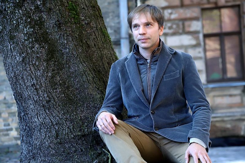 SIA “Pharmeko Lettland” direktors Alesandro Monezi stāsta, ka uzņēmums plānojis vairāk nekā divus miljonus eiro investēt ogu pārstrādes līnijas izveidošanai.