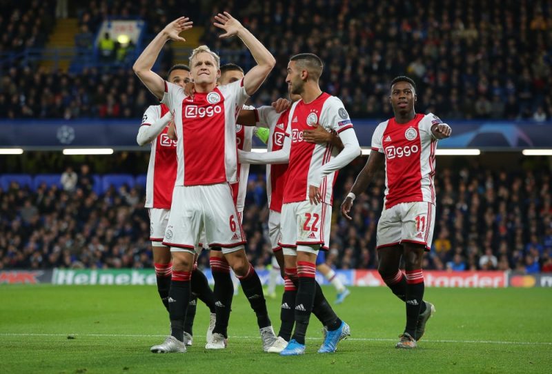 Amsterdamas “Ajax” futbolisti šīs sezonas Čempionu līgas spēlē Londonā.