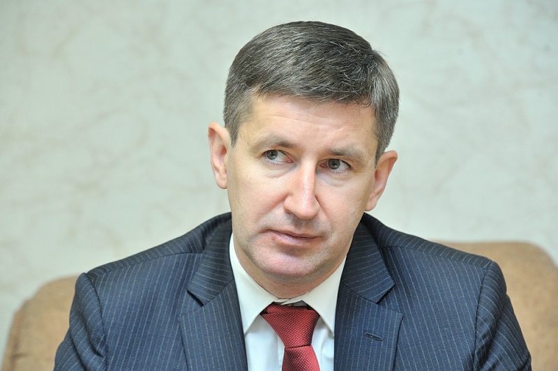 Saeimas Ilgtspējīgas attīstības komisijas priekšsēdētājs Vjačeslavs Dombrovskis: “Jebkuram Latvijas attīstības plānam ir pirmkārt jāatbild uz jautājumu, kā mēs risināsim mūsu galveno stratēģisko izaicinājumu – demogrāfisko problēmu.”