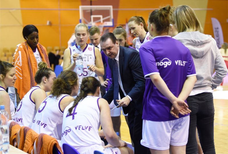 “TTT Rīga” komanda izvērtojot situāciju un ieteikumusšīs sezonas pēdējo Eirolīgas spēli aizvadīs Slovēnijā.