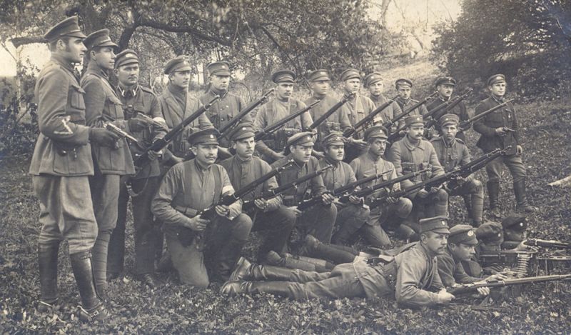 8. Daugavpils kājnieku pulka karavīri Latgales frontē. 1919. gada 25. oktobris.