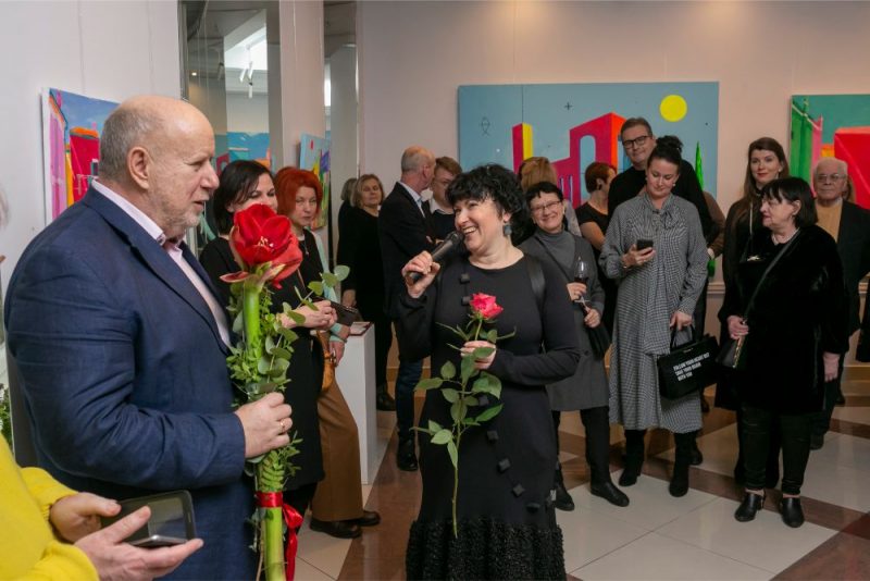 Alekseja Naumova un Vilena Kinnapū izstādes atklāšana.