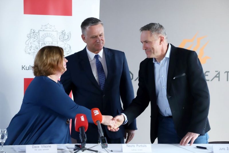 Preses konference par Dailes teātra jauno vadītāju.