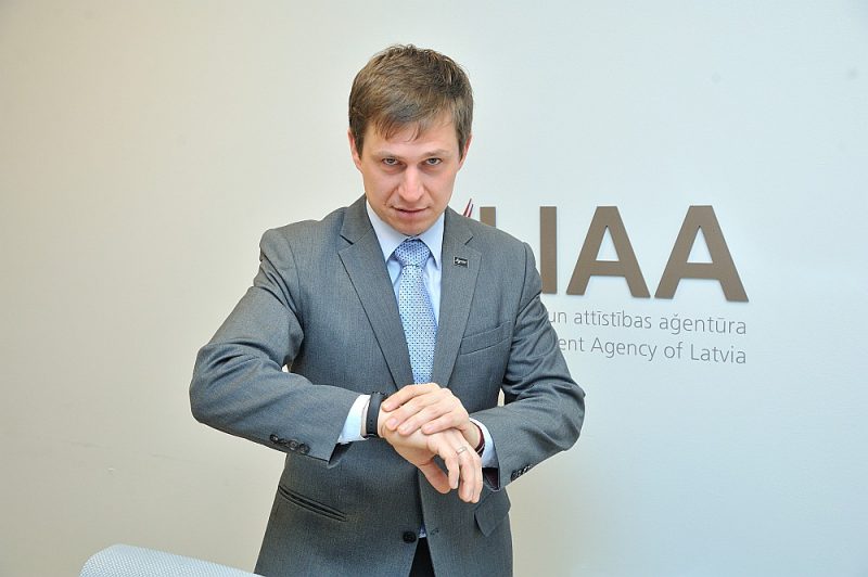 Kaspars Rožkalns: “Jā, tā ir virziena maiņa. Proaktīvais fokuss būs uz IKT nozari, kurai klāt nāk arī bioekonomika, viedā enerģija, viedās pilsētas.”