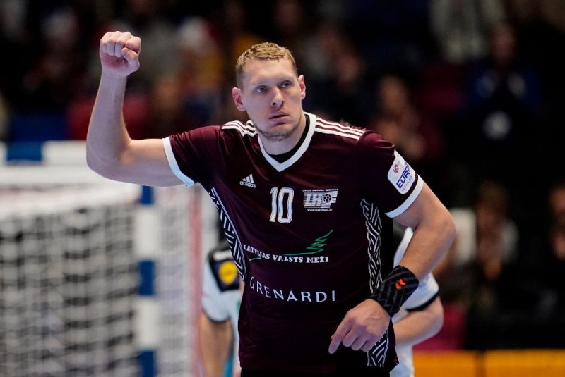 Pasaules handbola zvaigzne Dainis Krištopāns.